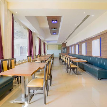 Hotel Krone A Family Hotel Near Igi Airport Delhi Yeni Delhi Dış mekan fotoğraf