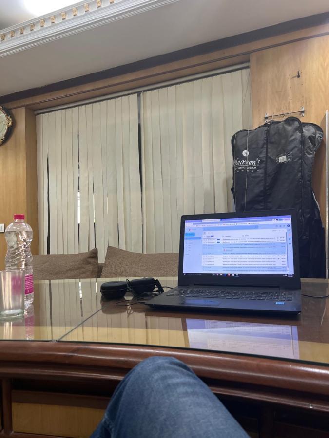 Hotel Krone A Family Hotel Near Igi Airport Delhi Yeni Delhi Dış mekan fotoğraf