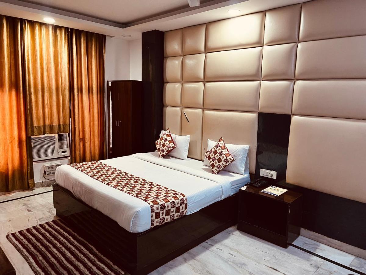Hotel Krone A Family Hotel Near Igi Airport Delhi Yeni Delhi Dış mekan fotoğraf