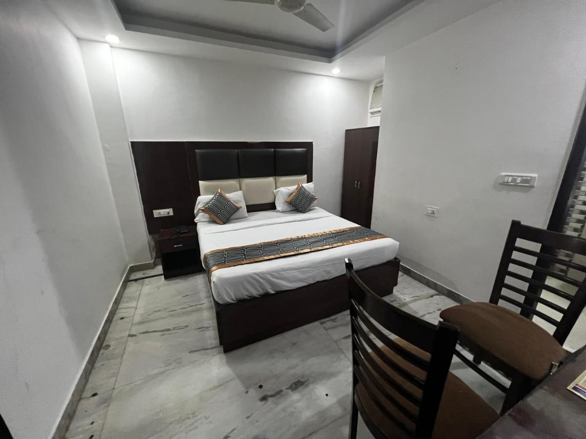 Hotel Krone A Family Hotel Near Igi Airport Delhi Yeni Delhi Dış mekan fotoğraf