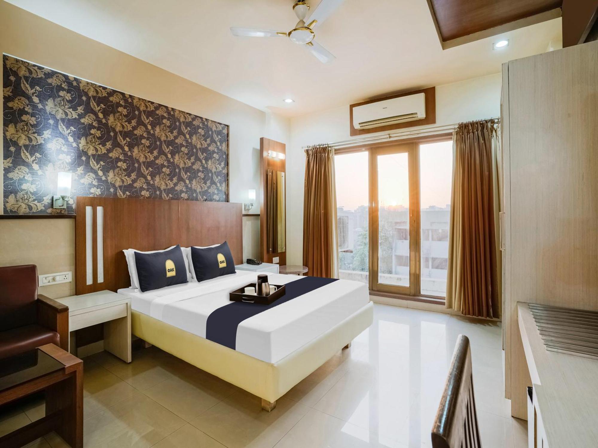 Hotel Krone A Family Hotel Near Igi Airport Delhi Yeni Delhi Dış mekan fotoğraf