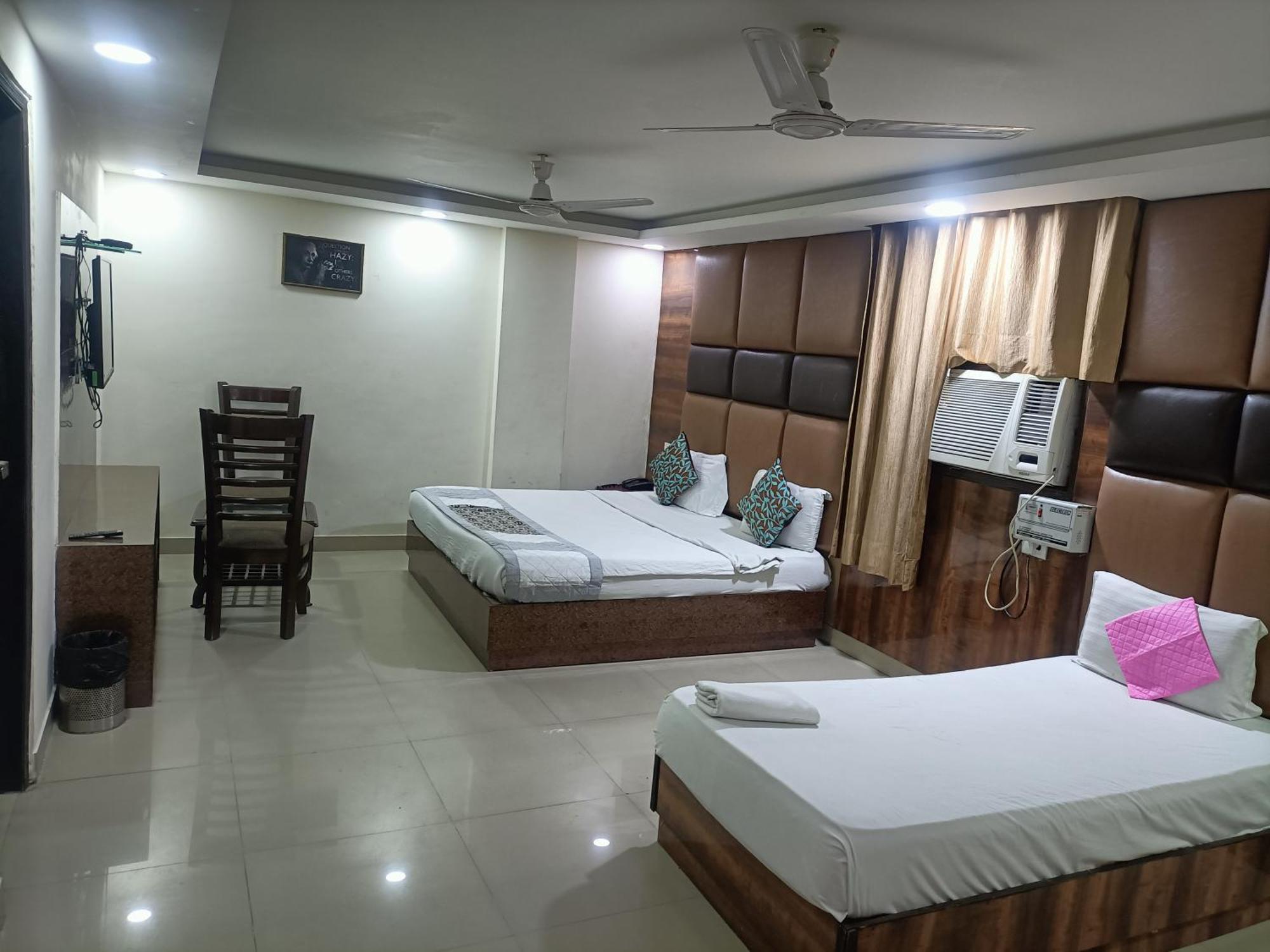 Hotel Krone A Family Hotel Near Igi Airport Delhi Yeni Delhi Dış mekan fotoğraf