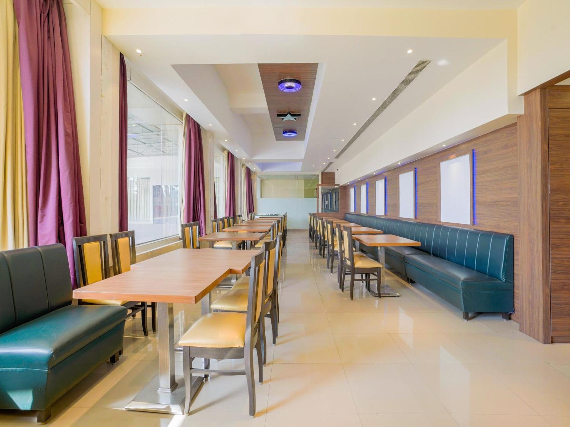 Hotel Krone A Family Hotel Near Igi Airport Delhi Yeni Delhi Dış mekan fotoğraf