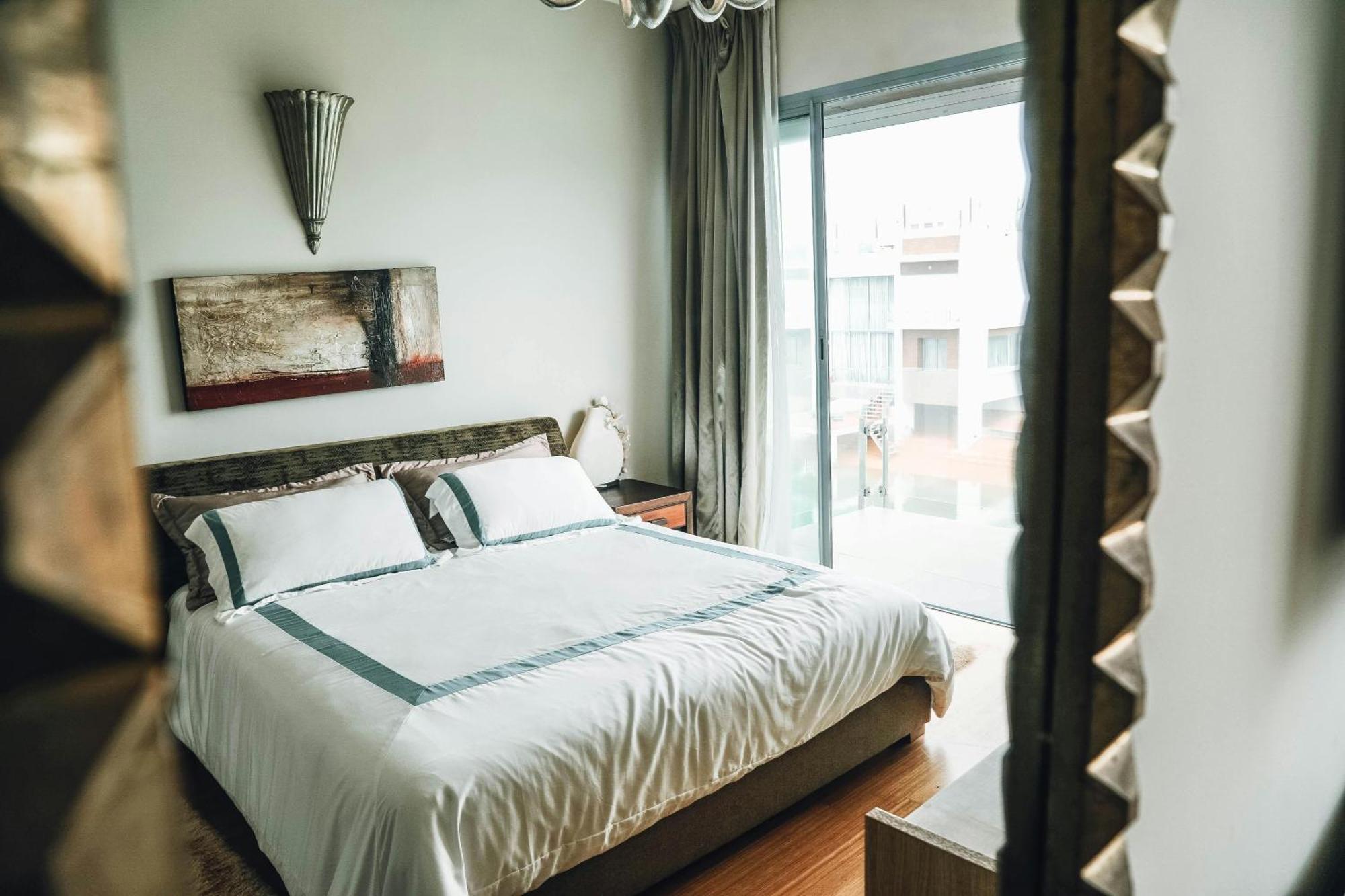Hotel Krone A Family Hotel Near Igi Airport Delhi Yeni Delhi Dış mekan fotoğraf
